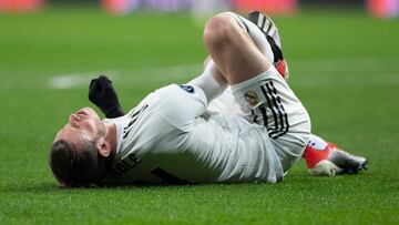 El jugador galés del Real Madrid, Gareth Bale, lesionado durante un partido.