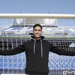 El Málaga es víctima de Al Thani y del Virus FIFA: cuatro bajas más contra el Almería