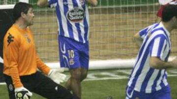 <b>DEPORTIVO 10 - VALLADOLID 12</b>.