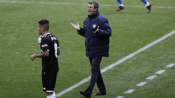José González, durante el Málaga - Sevilla.