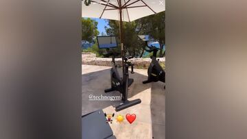 Georgina arrasa en Instagram ense?ando su gimnasio de lujo con espectaculares vistas
