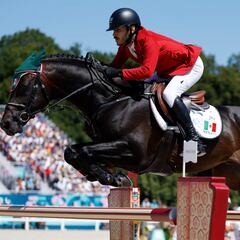Andrés Azcárraga clasifica a la final de salto individual ecuestre