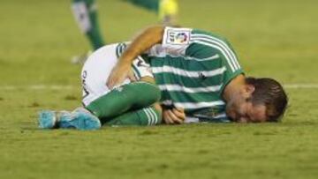 Van der Vaart, lesionado, no jugará ante el Sporting