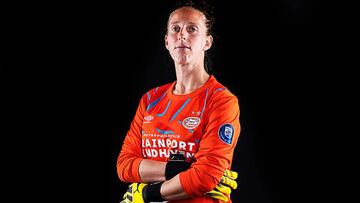 Sari van Veenendaal deja el Atlético y ficha por el PSV