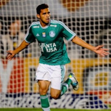 Alan Kardec, del Palmeiras, una de las alternativas para el puesto de Fred en la selección brasileña.