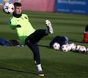 Rafinha no se entrenó con el equipo por un proceso vírico