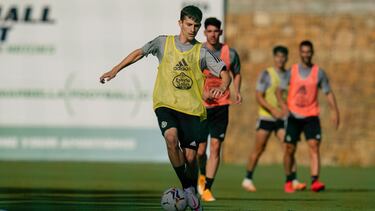 Toni y Waldo están teniendo pocas oportunidades.