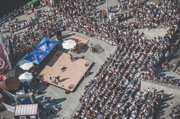 El evento de referencia en deportes de acción y cultura urbana en España. Este año celebran 20 años, así que será una edición más especial si cabe. Las fechas, como siempre: el segundo fin de semana de agosto, cuando más de 150.000 personas se reúnen en Vigo para disfrutar del mejor skate, bmx, mtb, fmx, b-boying, basket 3x3, música, graffiti, etc. Con grandes nombres internacionales y los número 1 de la escena nacional como Danny León, Courage Adams o Bienvenido Aguado, entre otros. 