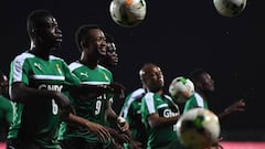 Ghana&#039;s forward Jordan Ayew (2nd L) takes part in a training session in Port-Gentil on January 15, 2017, during the 2017 Africa Cup of Nations football tournament in Gabon