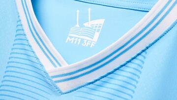PUMA y el Manchester City presentan la nueva primera equipaci車n para la temporada 2023/24 que conmemora las dos d谷cadas del traslado del Club al Etihad Stadium. Rinde homenaje a las caracter赤sticas ic車nicas del Etihad Stadium y est芍 inspirada en la camiseta que el equipo us車 durante la primera temporada en su nuevo estadio.