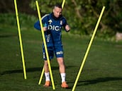 Hasta Cazorla se queja de los horarios del Real Oviedo: “Es una broma...”
