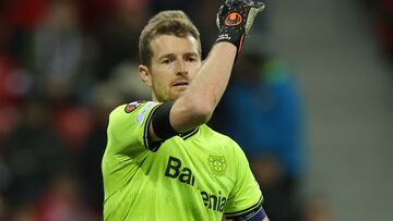 Leverkusen (Germany), 16/02/2023.- Leverkusen goalkeeper Lukas Hradecky reacts during the UEFA Europa League play-off, 1st leg match between Bayer Leverkusen and AS Monaco in Leverkusen, Germany, 16 February 2023. (Alemania) EFE/EPA/Friedemann Vogel
