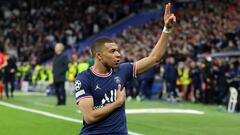 Real Madrid have announced the signing of France striker Kylian Mbappé on a free transfer, the World Cup winner signing a 5-year contract at the Bernabéu.