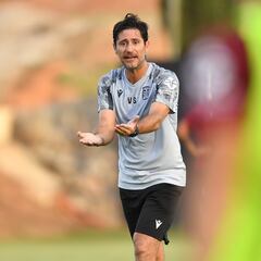 Víctor Sánchez: “Es un reto importante ser el primer equipo en ganar al líder”