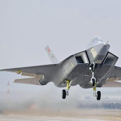 En Francia entran en alerta por el país que amenaza con quitarle el trono de primera potencia militar del Mediterráneo