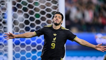 during the Semifinal match between Canada and Mexican National Team (Mexico) as part Final Four of the Concacaf Nations League 2024-2025 at SoFi Stadium on March 20, 2025 in Inglewood, Los Angeles, California, United States.