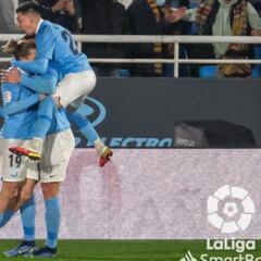 Un Ibiza de dos caras salva un punto ante el Zaragoza