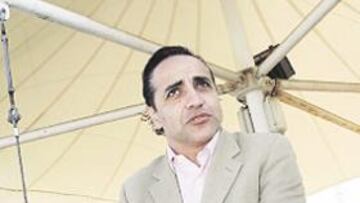 <b>ROJIBLANCO DE PRO. </b>Tomás Reñones apuesta por el Atlético.