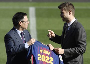 Josep Maria Bartomeu y Gerard Piqué.