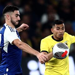 Mexican duo Pineda and Pizarro eye Champions League group stage with AEK Athens