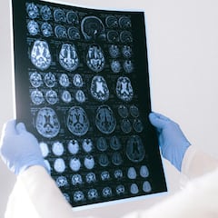 Ni superstición ni augurio: estos gestos cognitivos engañan a tu cerebro para que sigas jugando la Lotería de Navidad