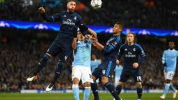Sergio Ramos, durante el partido de ida de semifinales de la Champions contra el Manchester City.