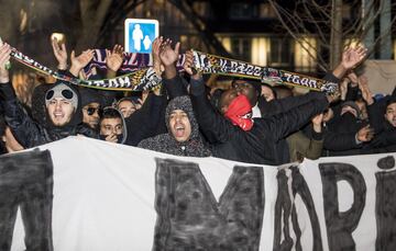 Dos detenidos por los altercados frente al hotel del Real Madrid