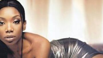 <b>SENSUAL. </b>La cantante y actriz Brandy está comprometida con el baloncestista Quentin Richardson.