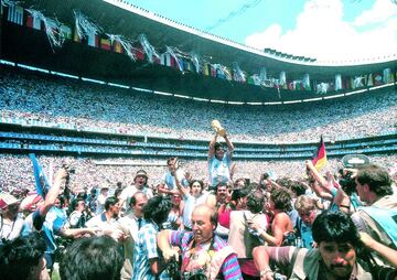 México 1986: un Maradona cósmico levanta la segunda copa