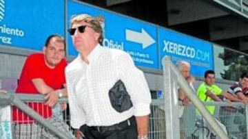 Mandiá, ayer, con Pernía.