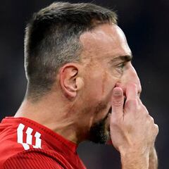 Ribéry, acusado de abofetear a un periodista tras caer en Dortmund