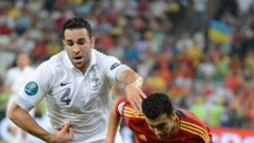 Rami trata de para a Pedro.