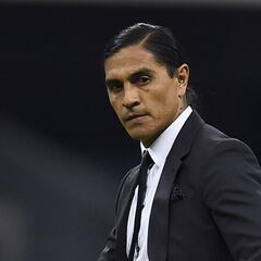 Francisco Palencia sobre Cruz Azul: “Sus bases son como un pilar de gelatina”