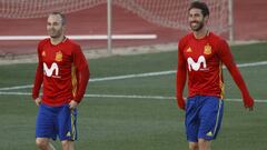 Sergio Ramos e Iniesta con la Selecci&oacute;n. 