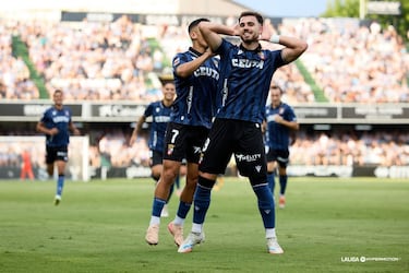 Aprobados y suspensos del Ceuta: Marcos Fernández y Guille Vallejo valen oro