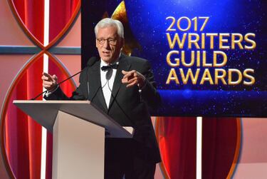 "Un día estás nadando en la piscina y al día siguiente ya no queda nada. Había tanto caos que parecía un infierno. Todas las casas a nuestro alrededor estaban en llamas"