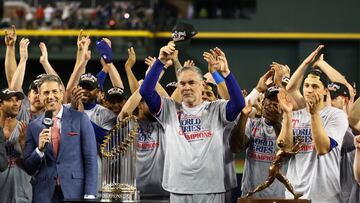 Nov 1, 2023; Phoenix, Arizona, USA; Texas Rangers manager Bruce Bochy (15) celebrates with his team after winning the 2023 World Series in five game against the Arizona Diamondbacks at Chase Field. Mandatory Credit: Mark J. Rebilas-USA TODAY Sports