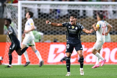 La rabia de Fran García tras el primer gol del encuentro.