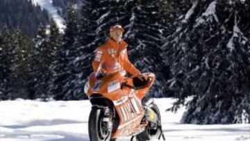 <b>EL CAMPEÓN. </b>Stoner, con su Ducati número uno en Madonna.