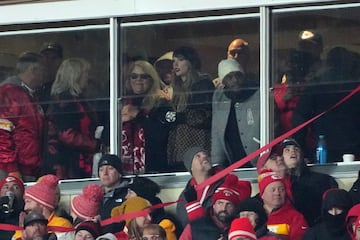 La artista, fan de los Chiefs, equipo en el que juega su pareja, Travis Kelce.