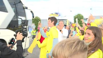 Los aficionados se agolparon en la entrada del estadio para recibir al Villarreal y al Chelsea
