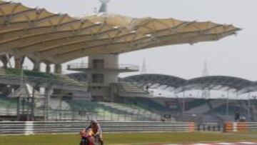 Márquez ha dado hoy la vuelta más rápida jamás vista en Sepang sobre dos ruedas.