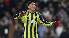 Edson Álvarez se salva de una exigente competencia