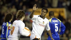 Jugadores que defendieron la camiseta del Barça y Valencia