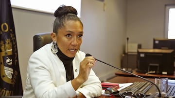 Quién es Elizabeth Arévalo Pakarati, la alcaldesa de Isla de Pascua que se hizo viral en redes sociales