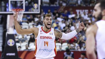 Willy Hernángomez con la camiseta de España.