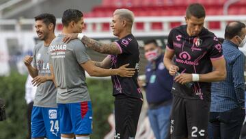 Chivas y Atlas se unen en el Clásico para llevar alegría a niños