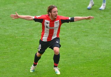 Athletic Club 1-0 Atltico de Madrid | Gran jugada colectiva de los locales que termin con un pase atrs de Yuri despus de llegar a lnea de fondo y Muniain dispar desde el punto de panalti que toc levemente en Thomas y el esfrico se col pegado al p