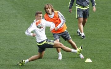 Cheryshev y Modric