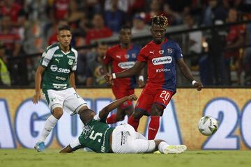 Independiente Medellín se quedó con el título de la Copa Águila 2019. El equipo dirigido por Aldo Bobadilla se impuso con goles de Adrián Arregui y Germán Cano. El descuento fue por parte de Danny Rosero. 